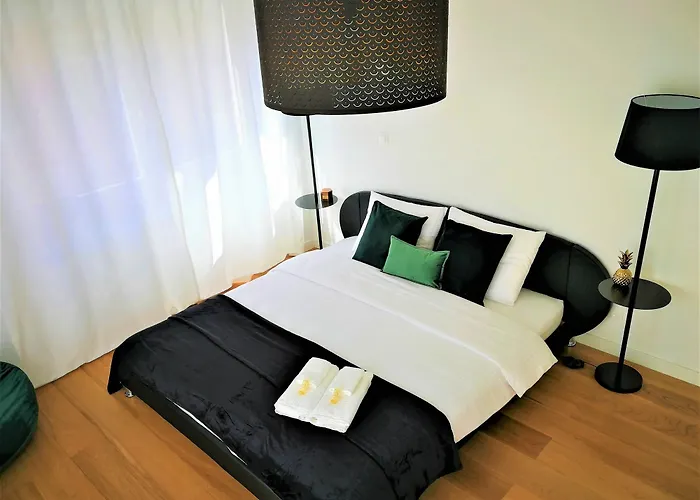 Industrial (adults Only) 3*