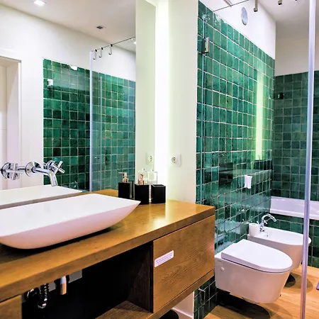 Industrial (adults Only) 3* Lisbona