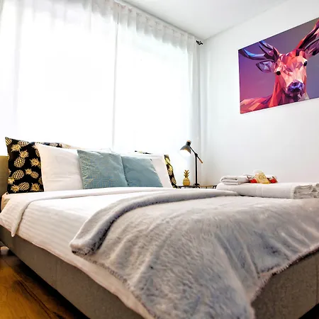 Πανσιόν Industrial (adults Only) 3*