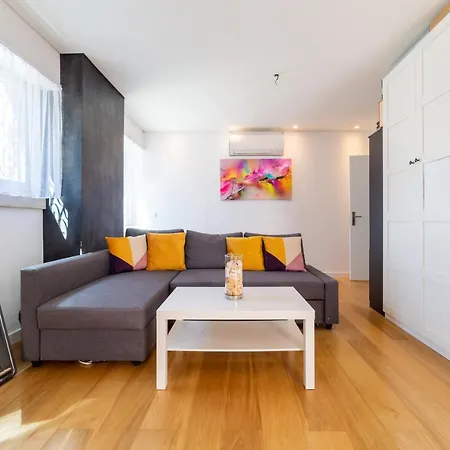 Πανσιόν Industrial (adults Only) Lisboa