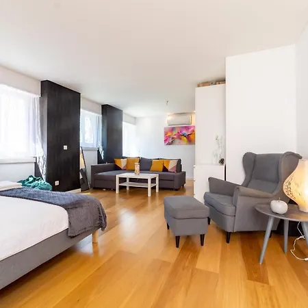 Industrial (adults Only) 3* Lisbon