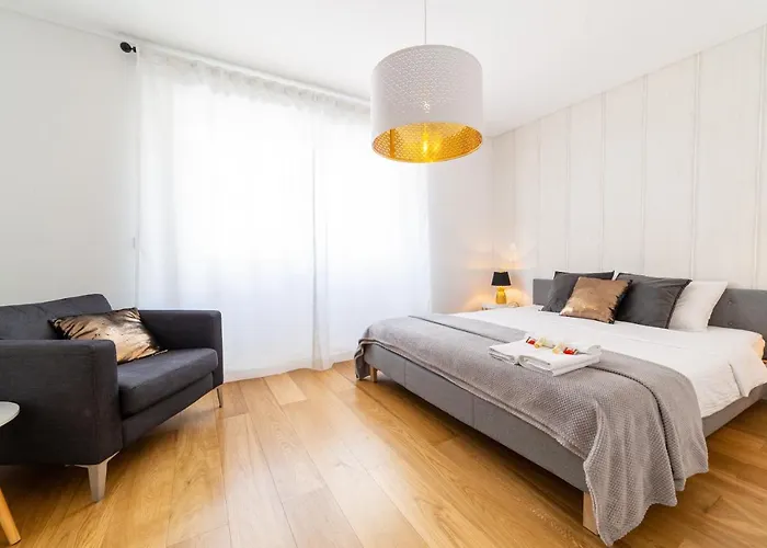 Industrial (adults Only) Гостевой дом Лиссабон