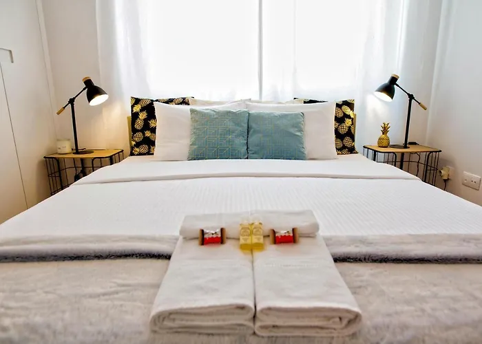 Industrial (adults Only) Гостевой дом Лиссабон